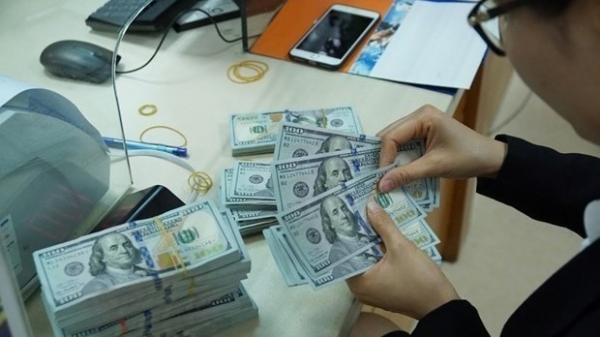 Reference exchange rate down 7 VND on August 2
