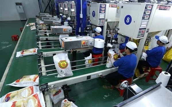 Vietnam boosts export of high-quality rice