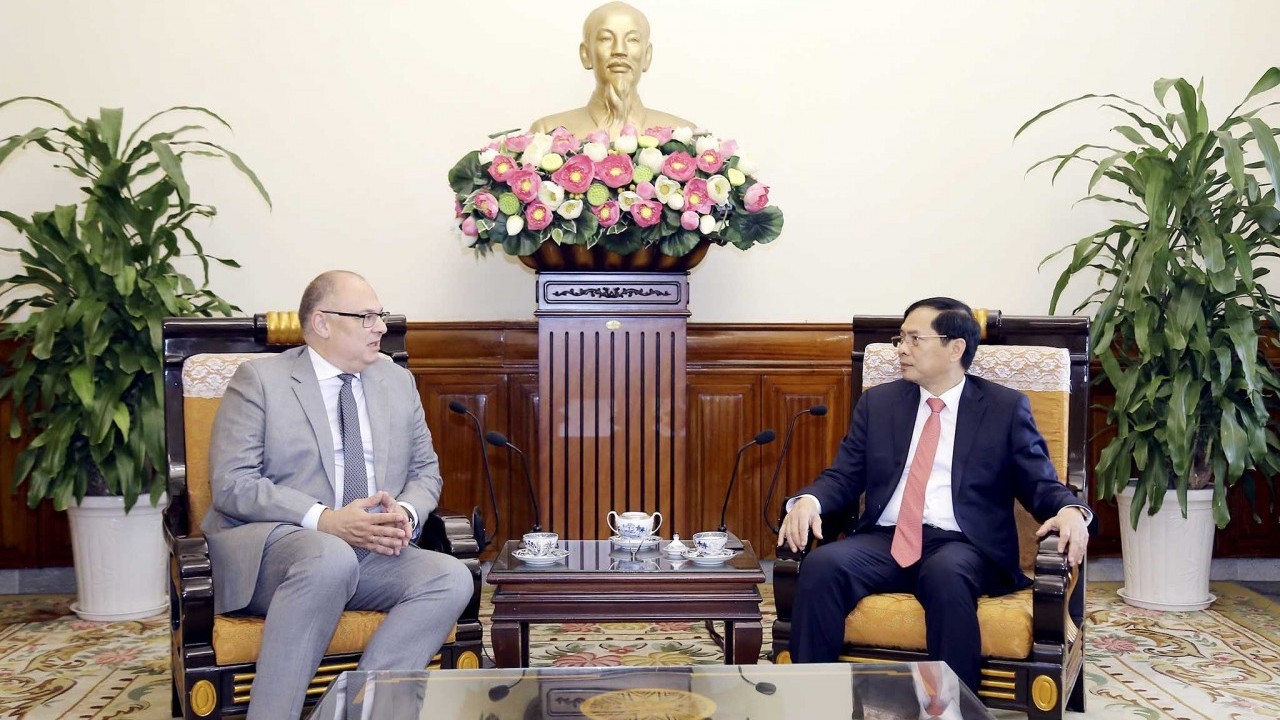 Vietnam wants to strengthen cooperation with Denmark: Foreign Minister