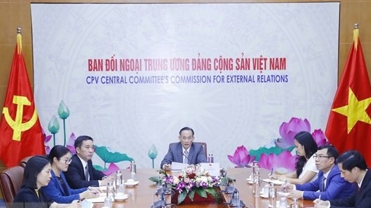 Vietnamese, Chinese communist party officials hold online talks