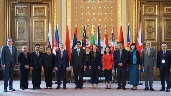 ASEAN, UK reaffirm commitment to strengthen cooperation at first AUKSOM