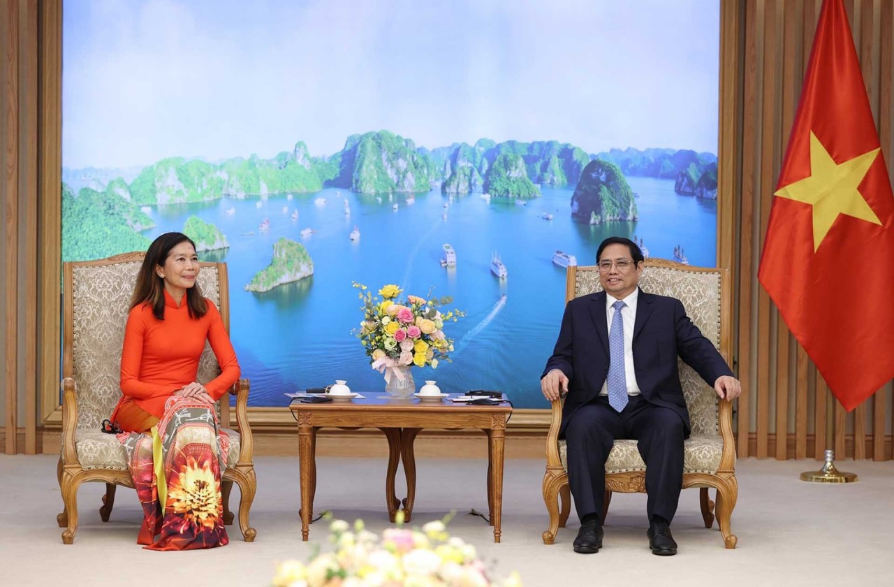 Review on external affairs from July 11-17:Strengthen Vietnam-China political trust, comprehensive cooperation; deepen relations with Argentina
