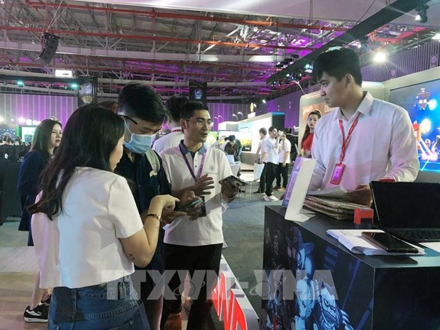 Blockchain Global Day 2022 exhibition kicks off in HCM City