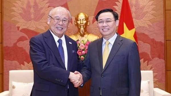 NA Chairman hosts Special Advisor to Japan - Vietnam Friendship Parliamentary Alliance
