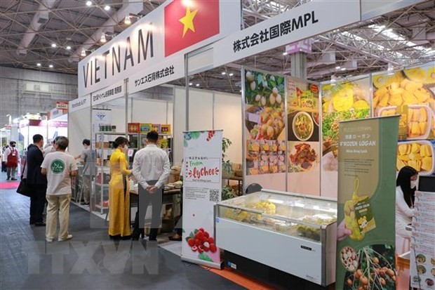 Vietnamese products impress Japanese customers at food, beverage exhibition Vietnamese products impress Japanese customers at food, beverage exhibition