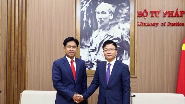 Vietnam, Laos convened a conference to strengthen judicial cooperation