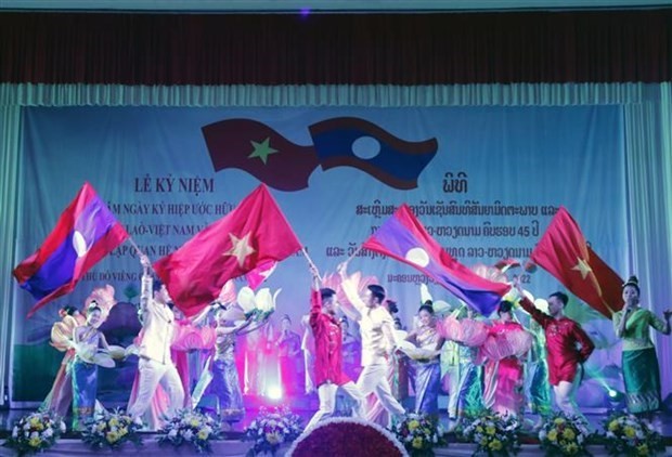 Vietnam-Laos ties an invaluable asset: Lao newspaper