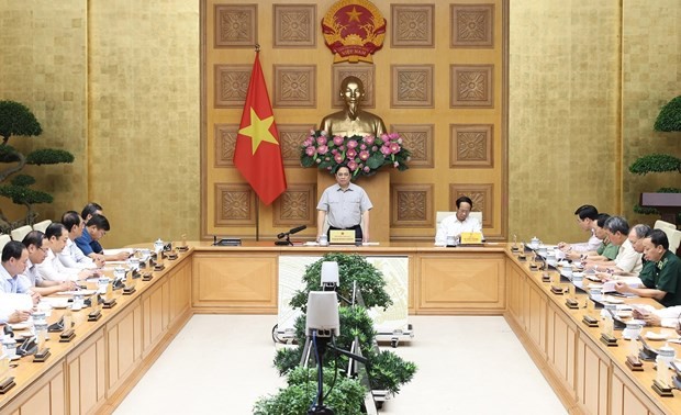 Prime Minister Pham Minh Chinh holds a meeting to respond to super typhoon Noru