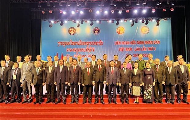 Fifth Vietnam-Laos People Friendship Festival opens in Quang Tri