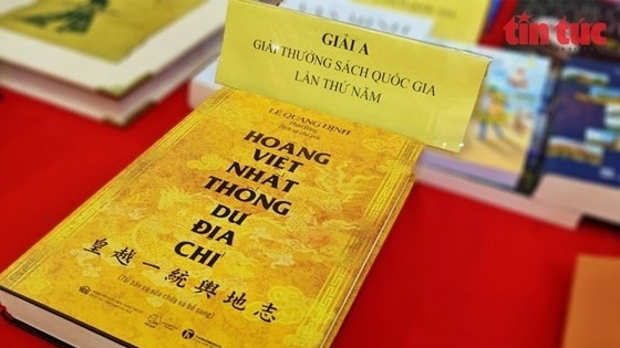 Translation of book on geography under Nguyen Dynasty tops National Book Awards