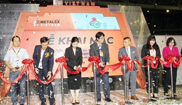Machinery, Supporting Industry Expos gather 250 brands in HCM City