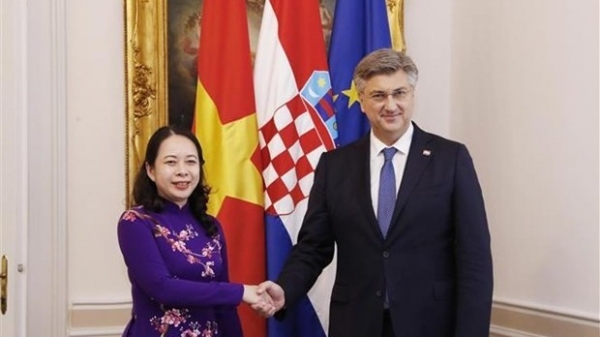 Vietnamese Vice President holds talks with Croatian PM