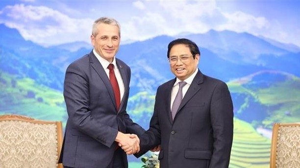 Vietnam treasures friendship relations with Belarus: PM