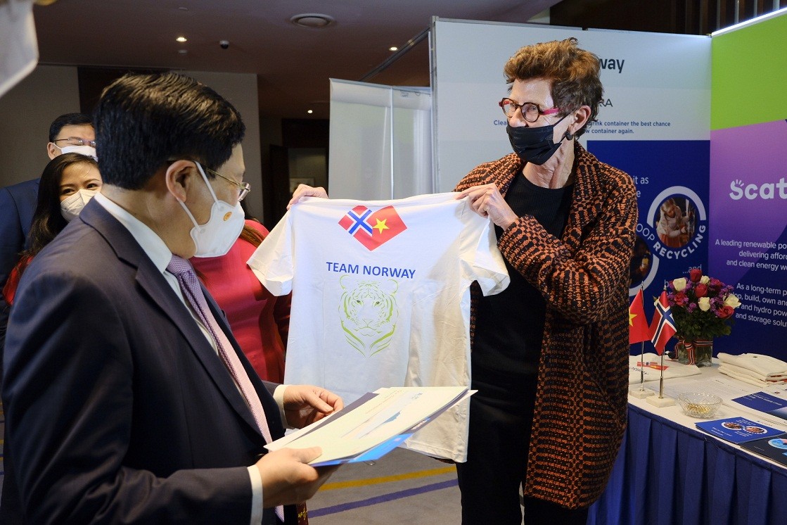 Norway will accompany Viet Nam to achieve the goal of green and sustainable economic recovery