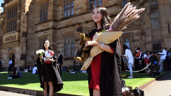 Viet Nam ranks fourth in number of international students studying in Australia