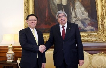 Deputy PM Vuong Dinh Hue begins Portugal visit