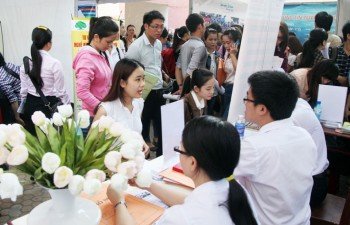 More jobs expected as firms relocate from China to Vietnam