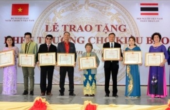 Overseas Vietnamese in Thailand honoured for contributions to the Motherland