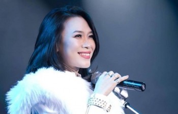 First Vietnamese music album listed on Billboard