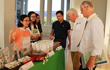 Vietnam boosts cooperation in organic agriculture with Australia