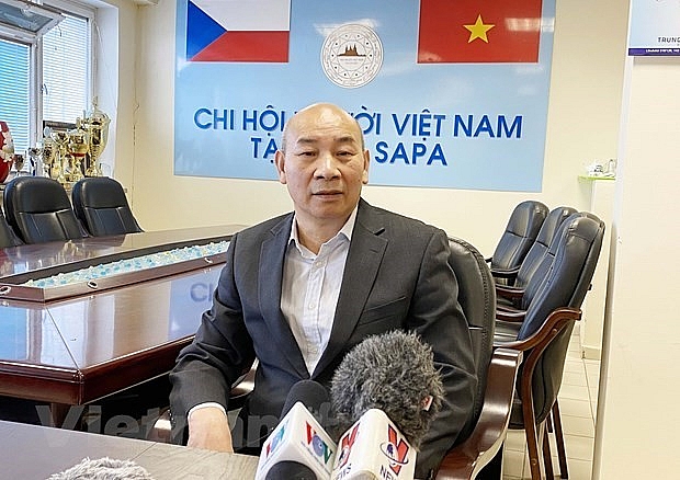 Vietnamese in Czech Republic have high hopes for 13th National Party Congress