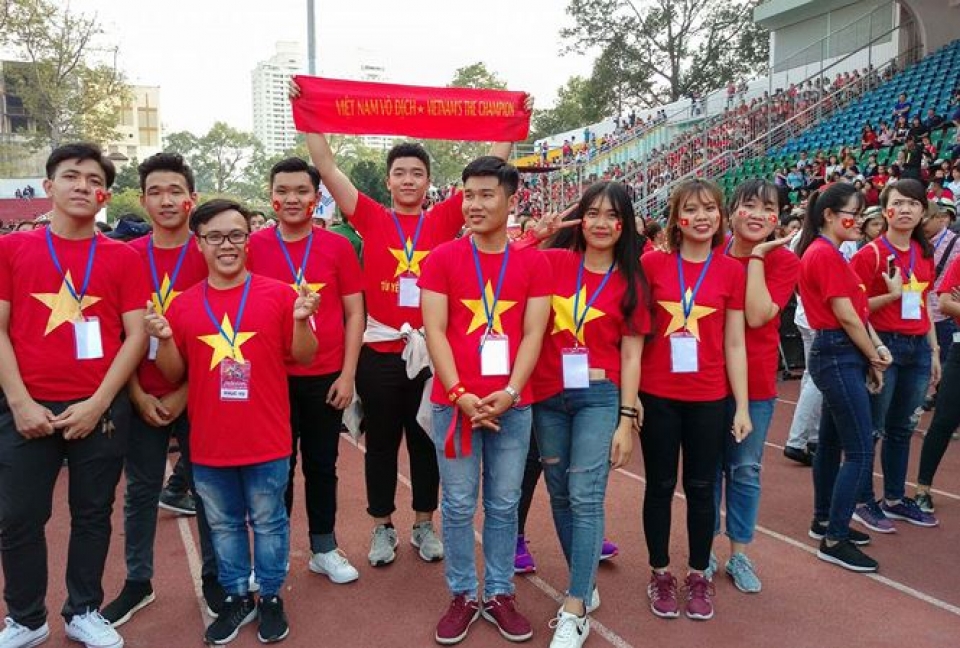 tens of thousands of fans join exchange with vietnams u23 team