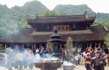 Ha Noi: Huong pagoda festival opens