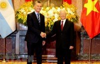 vietnam important partner of argentina president macri