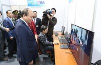 us president arrives in vietnam for dprk usa summit