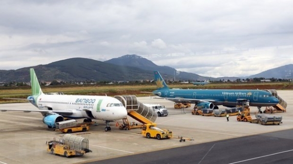 Vietnamese airlines gear up to transport COVID-19 vaccine