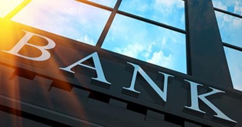 foreign banks assure continued presence in vietnam