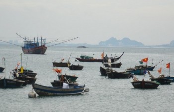 Vietnam, China talk to bolster cooperation for common development at sea