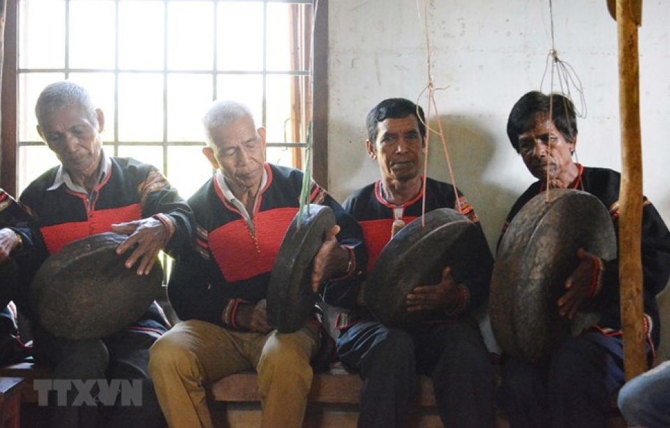Gong casting introduced at seventh coffee festival gong casting introduced at seventh coffee festival