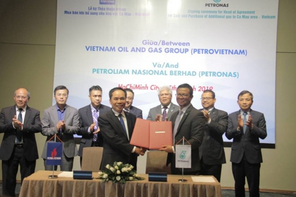 oil corporations of vietnam malaysia sign gas deal