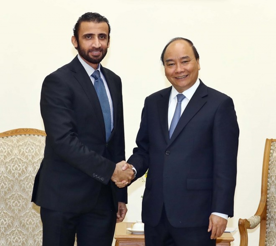 pm calls on uae firm to expand investment in vietnam