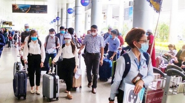 Viet Nam needs to open borders for tourism recovery: Experts