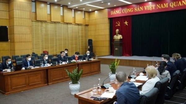 Vietnam, US work to elevate ties to strategic partnership