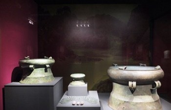 Exhibition of Vietnamese archaeological treasures to run in Ha Noi