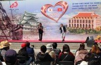 hue festival has two more sponsors