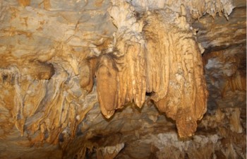 Cave complex in Dien Bien province named national relic site