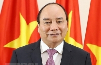 prime minister nguyen xuan phuc meets overseas vietnamese in romania