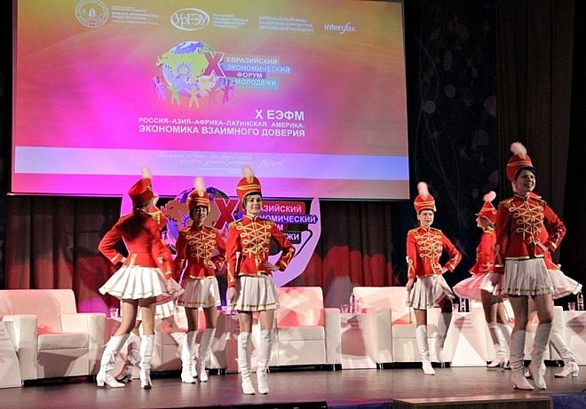 vietnam attends eurasian economic forum of the youth