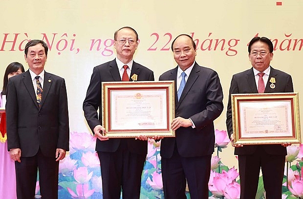 Outstanding scientists honoured with title, order Outstanding scientists honoured with title, order