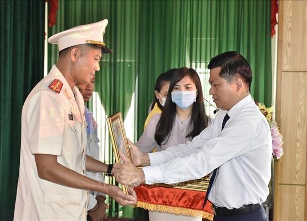 President bestows Bravery Order upon firefighter in Dong Nai