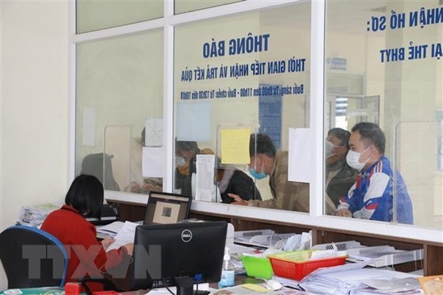 Vietnam urged to expand social insurance coverage, limit lump-sum claims Vietnam urged to expand social insurance coverage, limit lump-sum claims