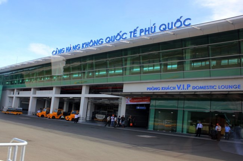 japan helps improve flight control at phu quoc intl airport