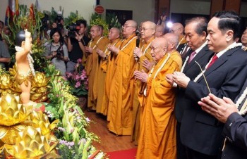 Grand ceremony marks Lord Buddha’s 2562nd birthday