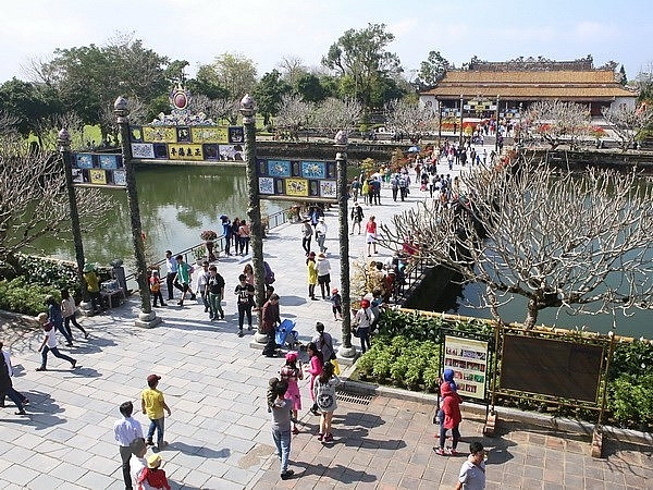 rok tops markets of foreign tourists to thua thien hue