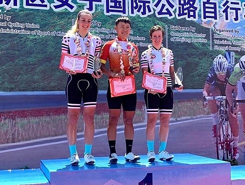 vietnamese cyclist wins tour of zhoushan island i