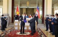 foreign minister pham binh minh vietnam treasures and prioritizes strengthening cooperation with cambodia